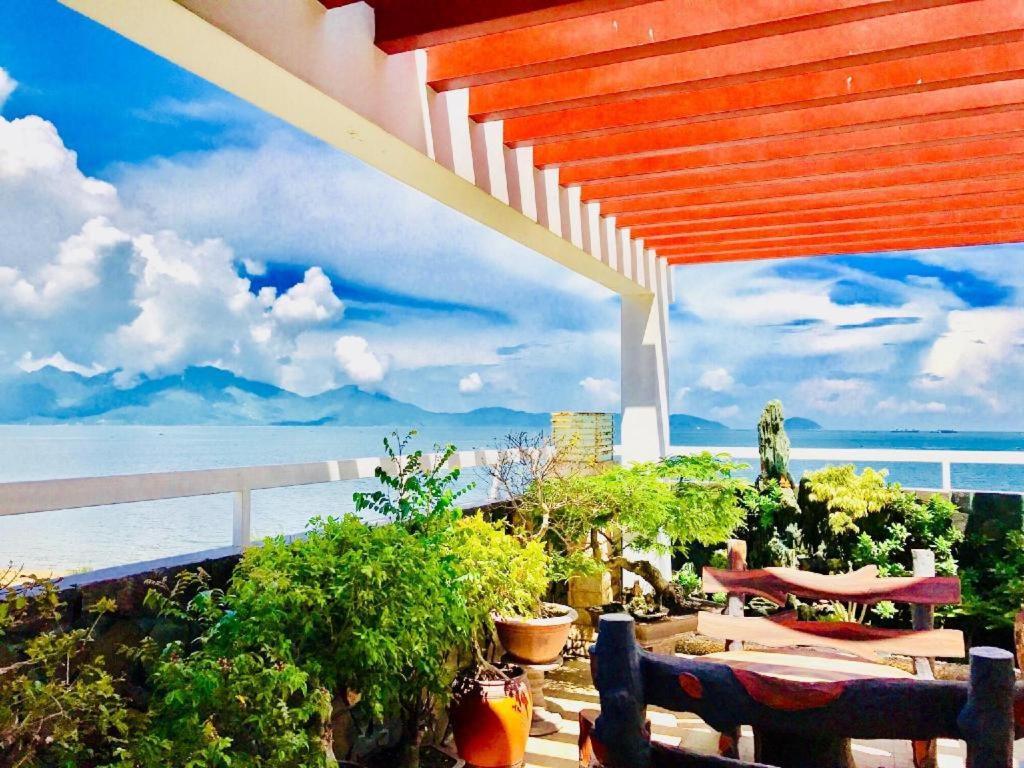 Whale Ocean View Hotel Da Nang Exterior foto
