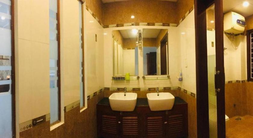 Whale Ocean View Hotel Da Nang Exterior foto
